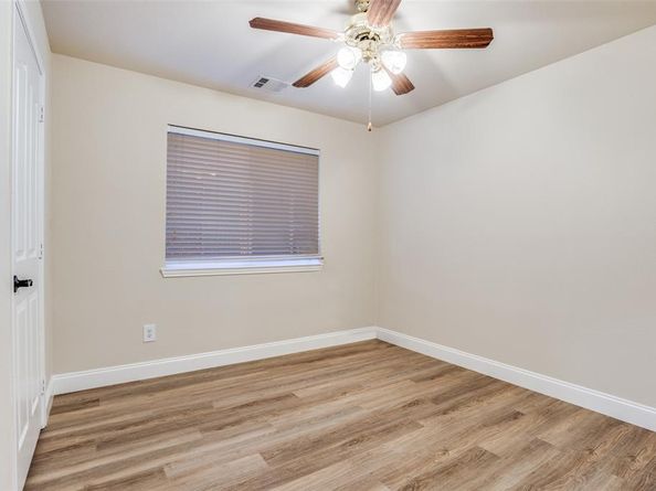 2129  Clubside Drive , Corinth Texas 76210