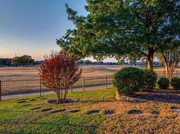 2129  Clubside Drive , Corinth Texas 76210