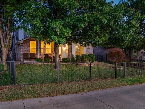 2129  Clubside Drive , Corinth Texas 76210