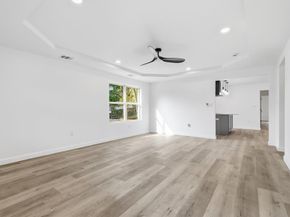 1711 E Waco Avenue , Dallas Texas 75216