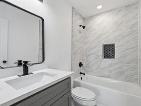 1711 E Waco Avenue , Dallas Texas 75216