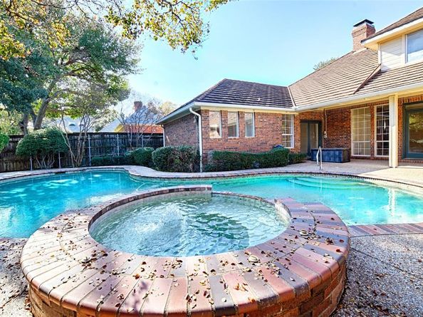 1625  Travis Circle S, Irving Texas 75038