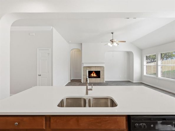 6303  Prairie Vista Drive , Arlington Texas 76001