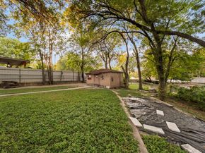 3035  Lasca Street , Dallas Texas 75227