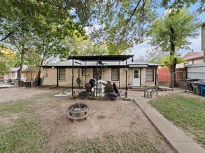 3035  Lasca Street , Dallas Texas 75227