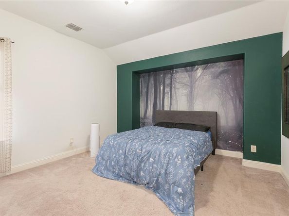1131  Charleston Lane , Savannah Texas 76227