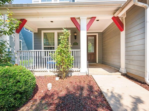 1131  Charleston Lane , Savannah Texas 76227