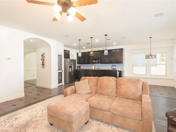 1131  Charleston Lane , Savannah Texas 76227