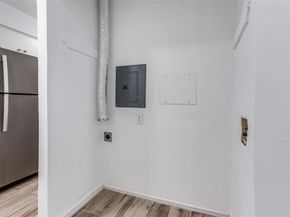 5881  Preston View Boulevard  215, Dallas Texas 75240