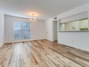 5881  Preston View Boulevard  215, Dallas Texas 75240