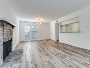 5881  Preston View Boulevard  215, Dallas Texas 75240