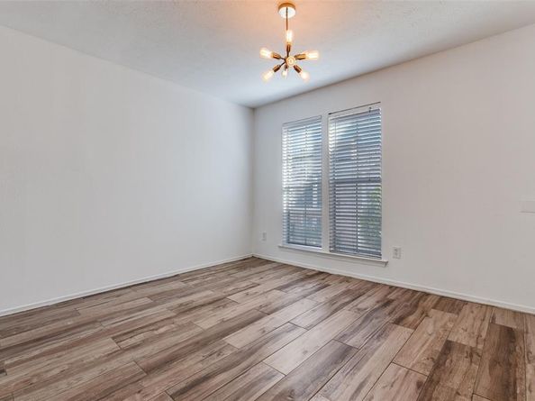 5881  Preston View Boulevard  215, Dallas Texas 75240