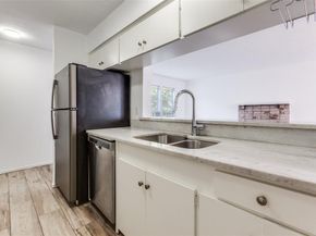 5881  Preston View Boulevard  215, Dallas Texas 75240
