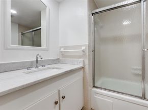 5881  Preston View Boulevard  215, Dallas Texas 75240