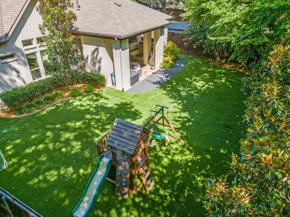 3932  Frontier Lane , Dallas Texas 75214