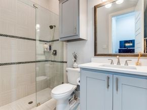 3932  Frontier Lane , Dallas Texas 75214