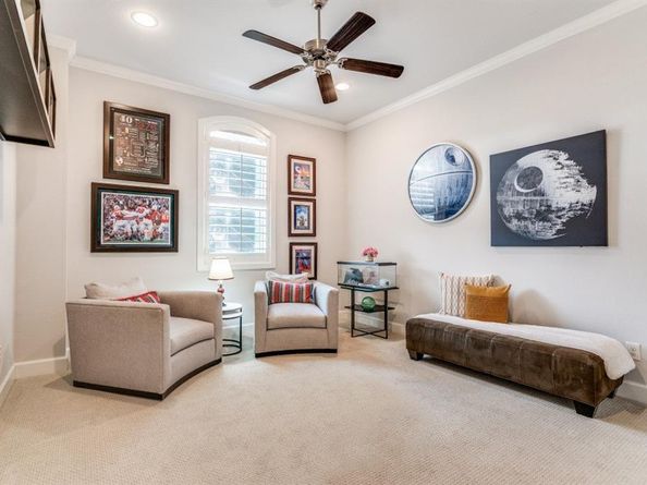 3932  Frontier Lane , Dallas Texas 75214