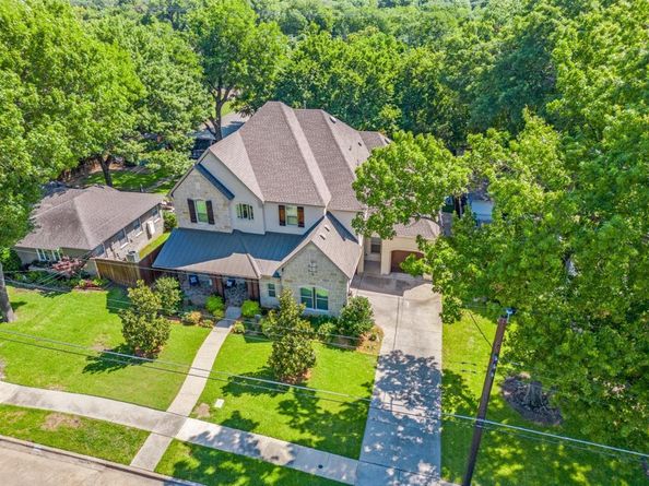 3932  Frontier Lane , Dallas Texas 75214