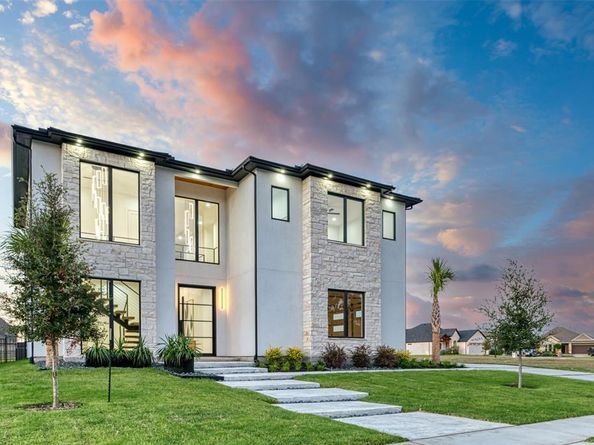 1706  Canal Street , Heath Texas 75126