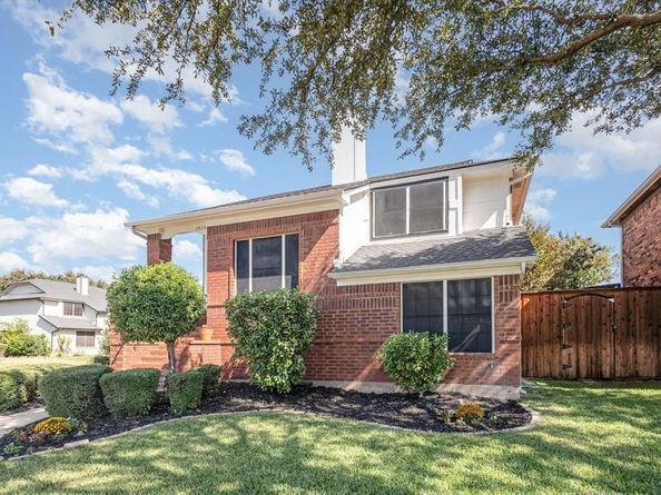 2926  Hunters Point Lane , Carrollton Texas 75007