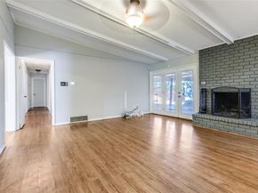 3227  Rolling Knoll Drive , Farmers Branch Texas 75234