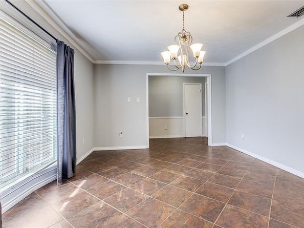 3227  Rolling Knoll Drive , Farmers Branch Texas 75234