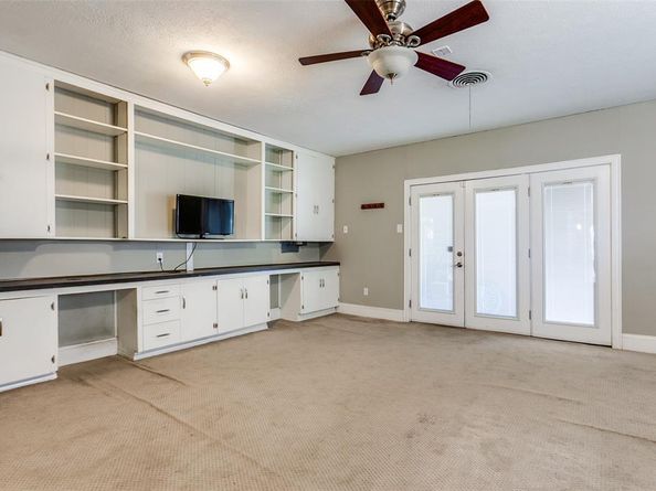 3227  Rolling Knoll Drive , Farmers Branch Texas 75234