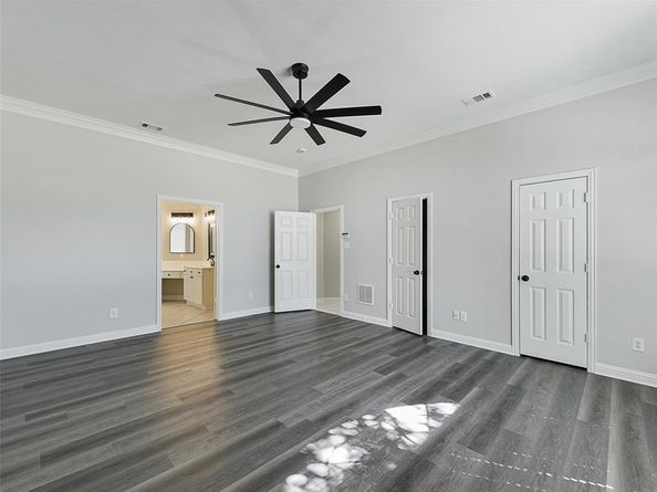 7612  Pendleton Street , Dallas Texas 75252