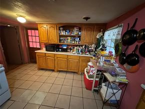 915  Blandin Street , Fort Worth Texas 76111
