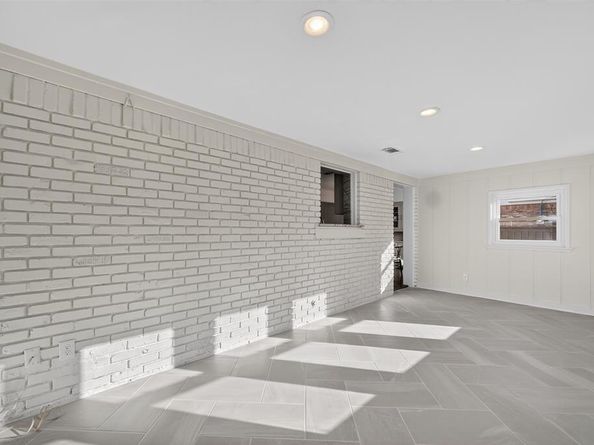 8611  Capri Drive , Dallas Texas 75238