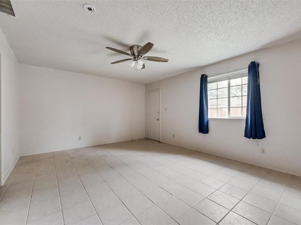 411a S Las Vegas Trail , White Settlement Texas 76108