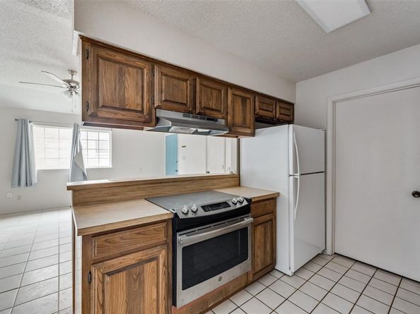 411a S Las Vegas Trail , White Settlement Texas 76108