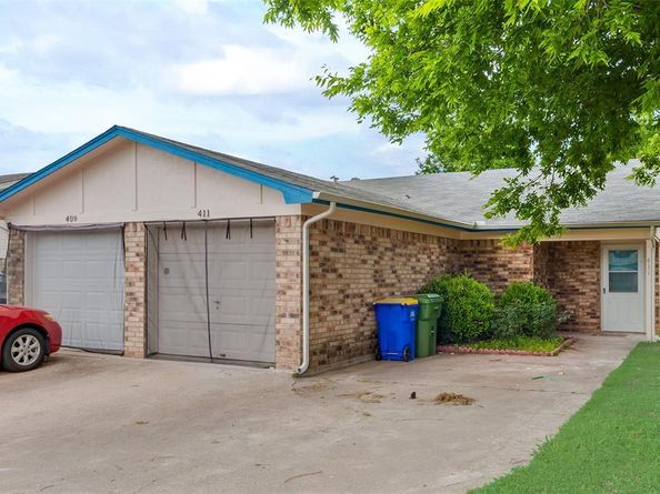 411a S Las Vegas Trail , White Settlement Texas 76108