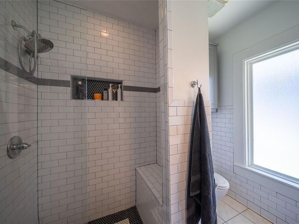 1039  Haines Avenue , Dallas Texas 75208