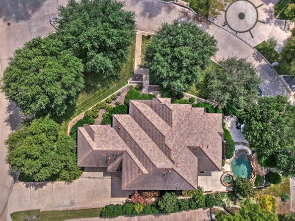 6800  Saint Andrews Court , Fort Worth Texas 76132