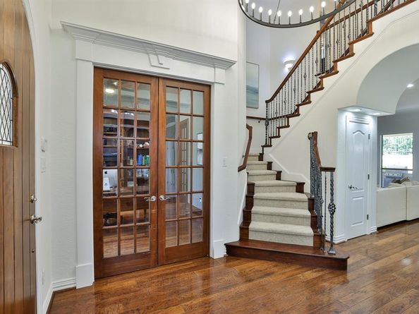6800  Saint Andrews Court , Fort Worth Texas 76132