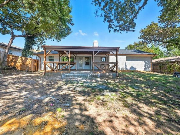 5410  Marshfield Court , Arlington Texas 76016