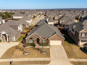 900  Netherfield Parkway , Mansfield Texas 76063