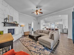 900  Netherfield Parkway , Mansfield Texas 76063