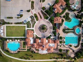 883  Birds Fort Trail , Arlington Texas 76005