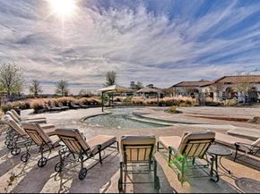 883  Birds Fort Trail , Arlington Texas 76005