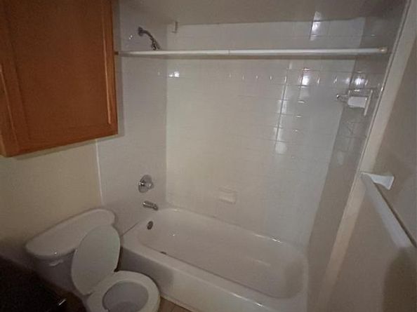 6108  Abrams Road  128, Dallas Texas 75231