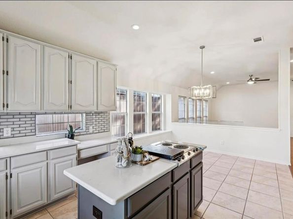 711  Parkway Boulevard , Coppell Texas 75019