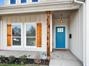 1404  Strickland Street , Dallas Texas 75216