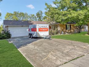 2947  Cameo Lane , Farmers Branch Texas 75234