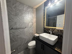 6524  Cinnamon Oaks Drive , Dallas Texas 75241