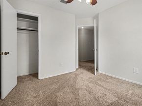 1622  Autumn Breeze Lane , Lewisville Texas 75077