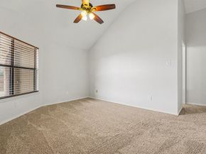 1622  Autumn Breeze Lane , Lewisville Texas 75077