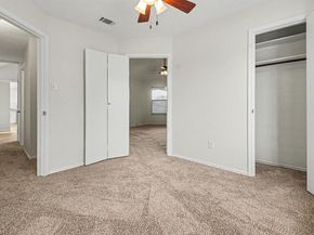 1622  Autumn Breeze Lane , Lewisville Texas 75077