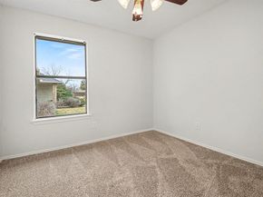 1622  Autumn Breeze Lane , Lewisville Texas 75077